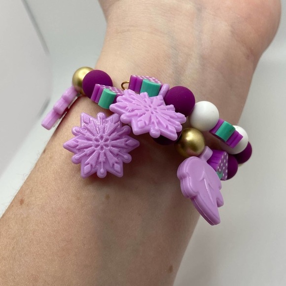 Disney Frozen Bruni Handmade Memory Wire Bracelet Matte Metallic Beans Grapes - Picture 4 of 6